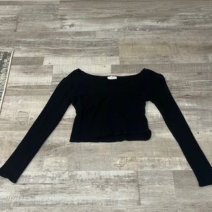 Ivey + Main women’s black knitted crop size M